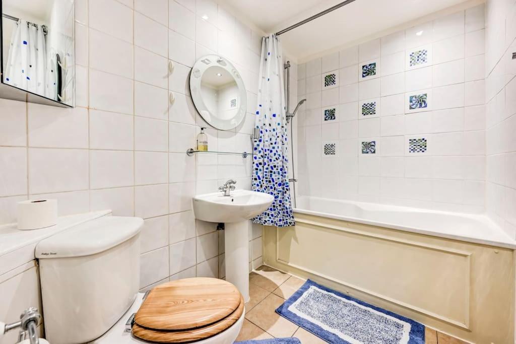 Charming In The Heart Of Paddington * Londra