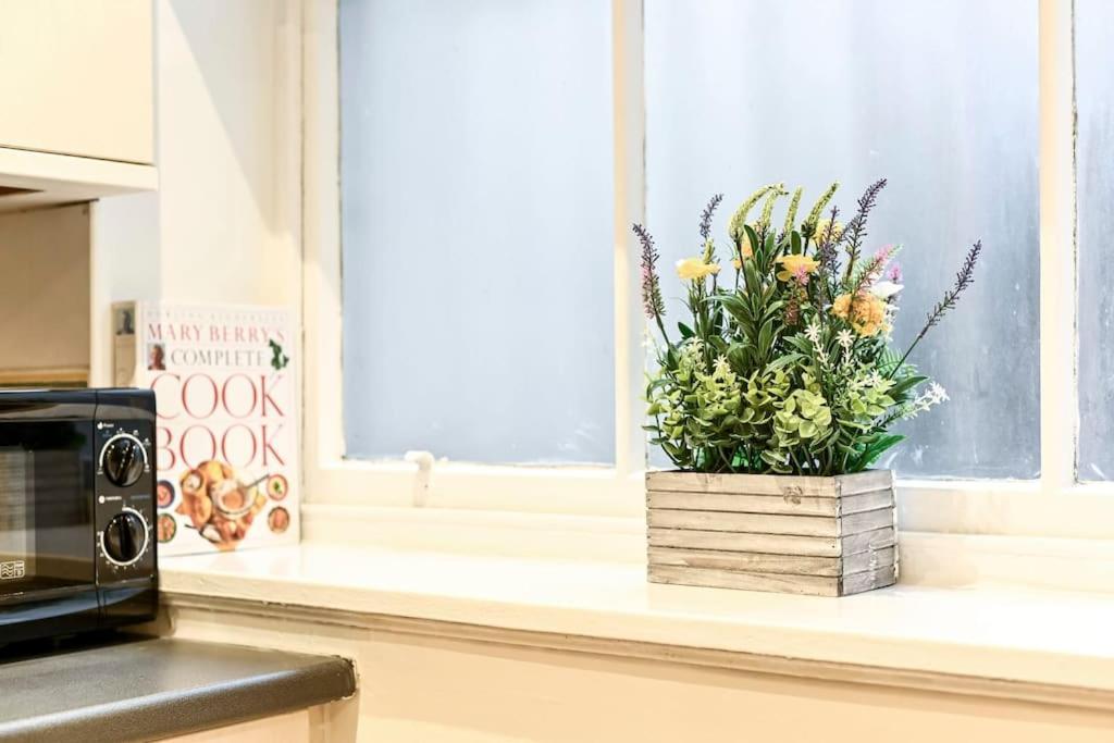 Charming In The Heart Of Paddington Apartament *