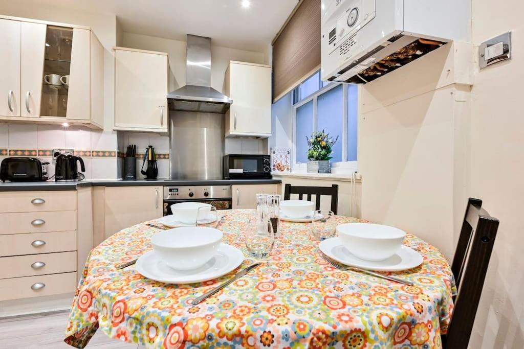 Charming In The Heart Of Paddington Londra